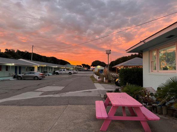 Swell Motel Buxton Bagian luar foto
