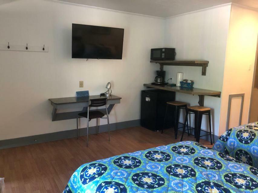 Swell Motel Buxton Bagian luar foto